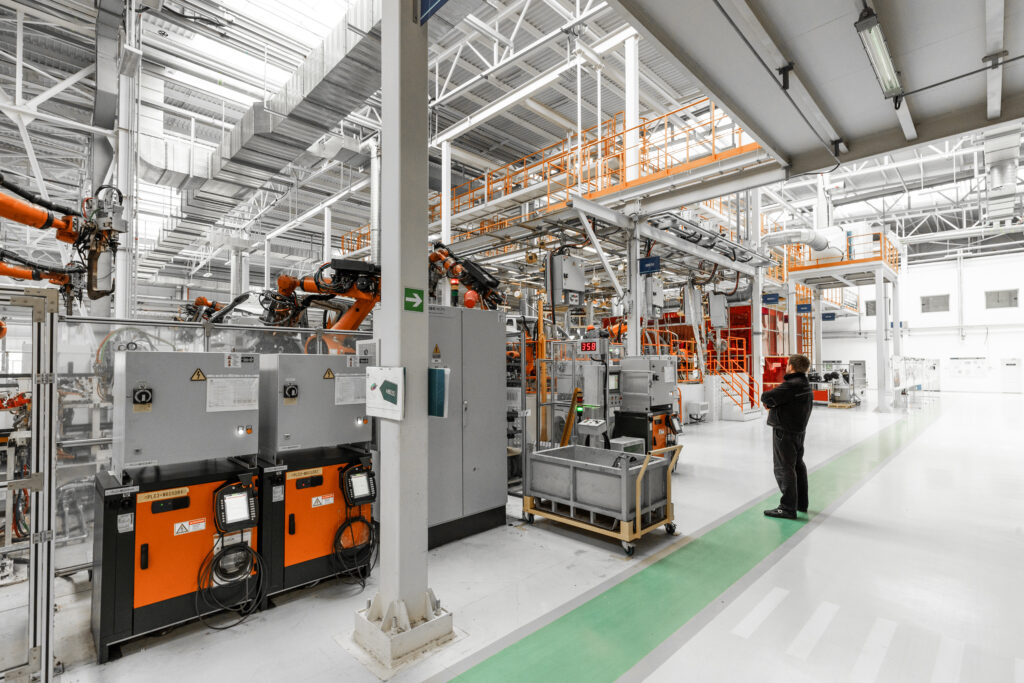 Empresas inteligentes no sólo automatizan operaciones. Eliminan desperdícios invisibles.